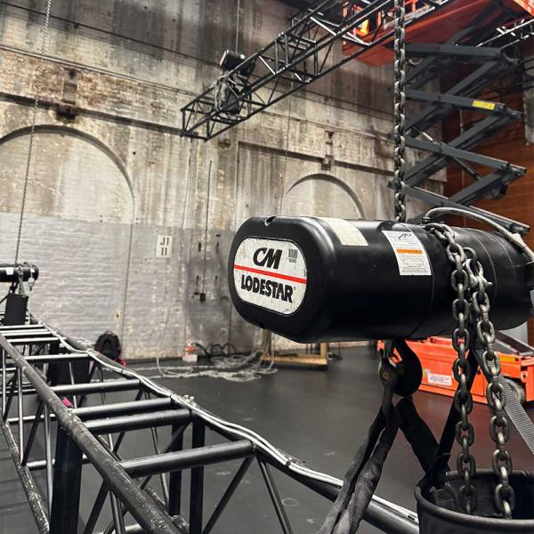 Entertainment hoists in Sydney