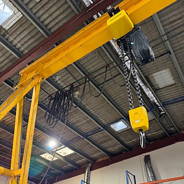 Electric chain hoist inspection in Sydney