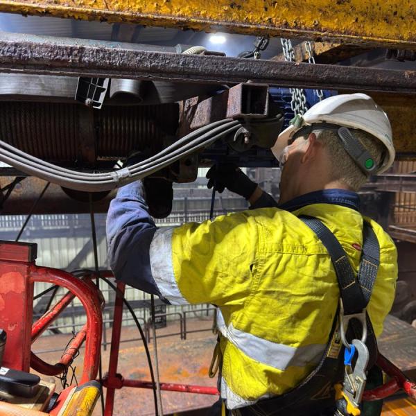 Maintenance of overhead gantry crane for galvanising facility in Sydney